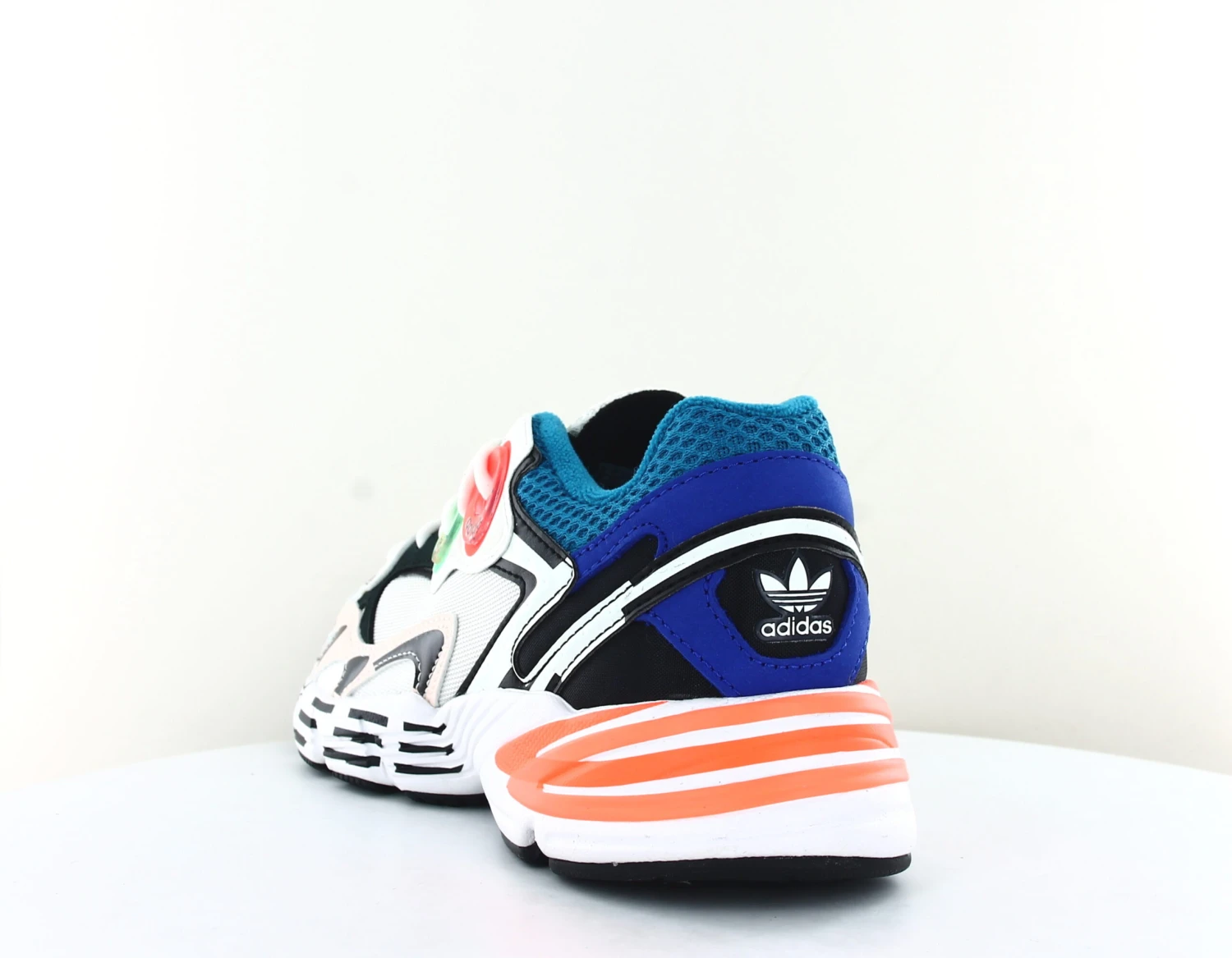 Adidas Adidas Astir Blanc Noir Orange Bleu Vert ID9382 2 Adidas Adidas Astir Blanc Noir Orange Bleu Vert ID9382 â Image 2