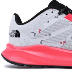 Chaussures The North Face Vectiv Eminus NF0A4OAW677-070 Tnf White Trail Marker Print/Brilliant Coral -Mode Chaussure Magasin chaussures the north face vectiv eminus nf0a4oaw677 070 tnf white trail marker print brilliant coral 5
