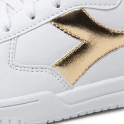 Sneakers Diadora Raptor Low Metalic Satin Wn 101.178641 01 C1070 White/Gold -Mode Chaussure Magasin sneakers diadora raptor low metalic satin wn 101 178641 01 c1070 white gold 5